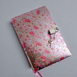 TECHNOCHITRA Floral Lock Diary for Girls with Key | Cute Secret Diary Journal | Beautiful Printed Notebook for Kids, Teens & Women | Gift Set for Birthday, Diwali, Return Gifts